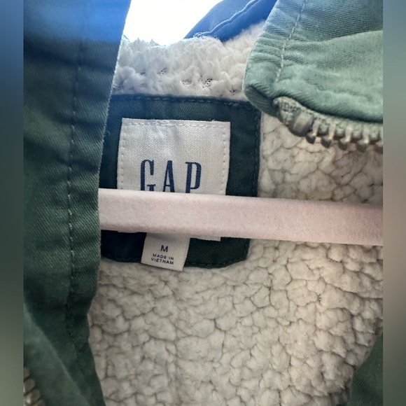 Gap Jacket - Picture 3 of 3